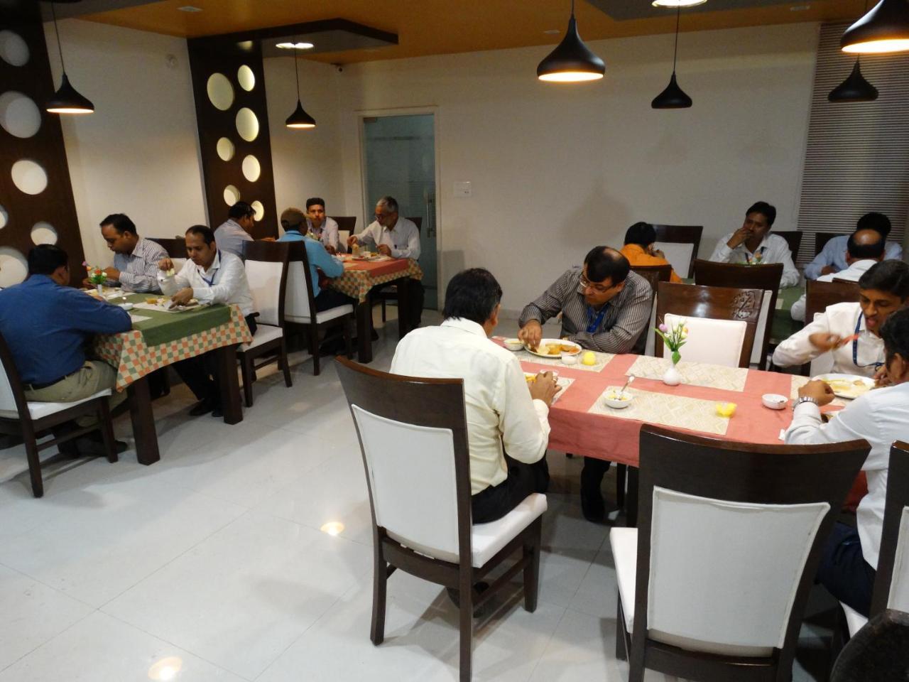 Hotel Royal Inn Chittorgarh Exterior foto